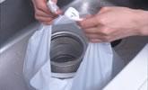 悪臭のもとである雑菌の漂白・除菌・消臭をします。